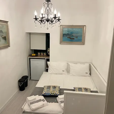 Tiffany & Timi * Carini