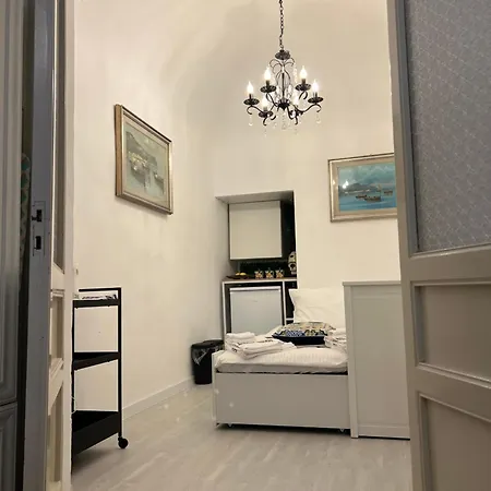 Tiffany & Timi Carini