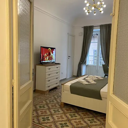 Tiffany & Timi Appartement *