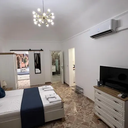 Tiffany & Timi Appartement Carini